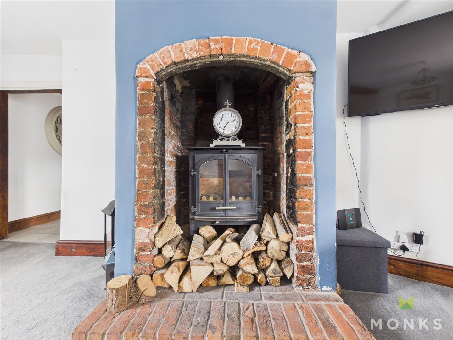 Christmas Cottage Drayton Road, Shrewsbury, SY4 4HP For Sale Christmas Cottage Drayton Road, Shrewsbury, SY4 4HP For Sale